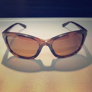 Women’s Oakley Polarized Sunglasses